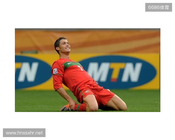 曼联官方祝纳尼生日快乐,效力曼联期间出战230场,41球65助 曼联官方祝纳尼生日快乐,效力曼联期间出战230场,41球65助